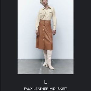 Zara women’s faux leather skirt size large